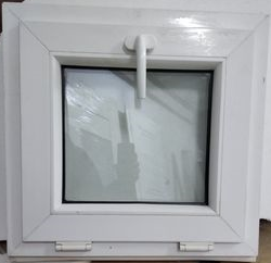 2 - Okno PVC 560 x 535